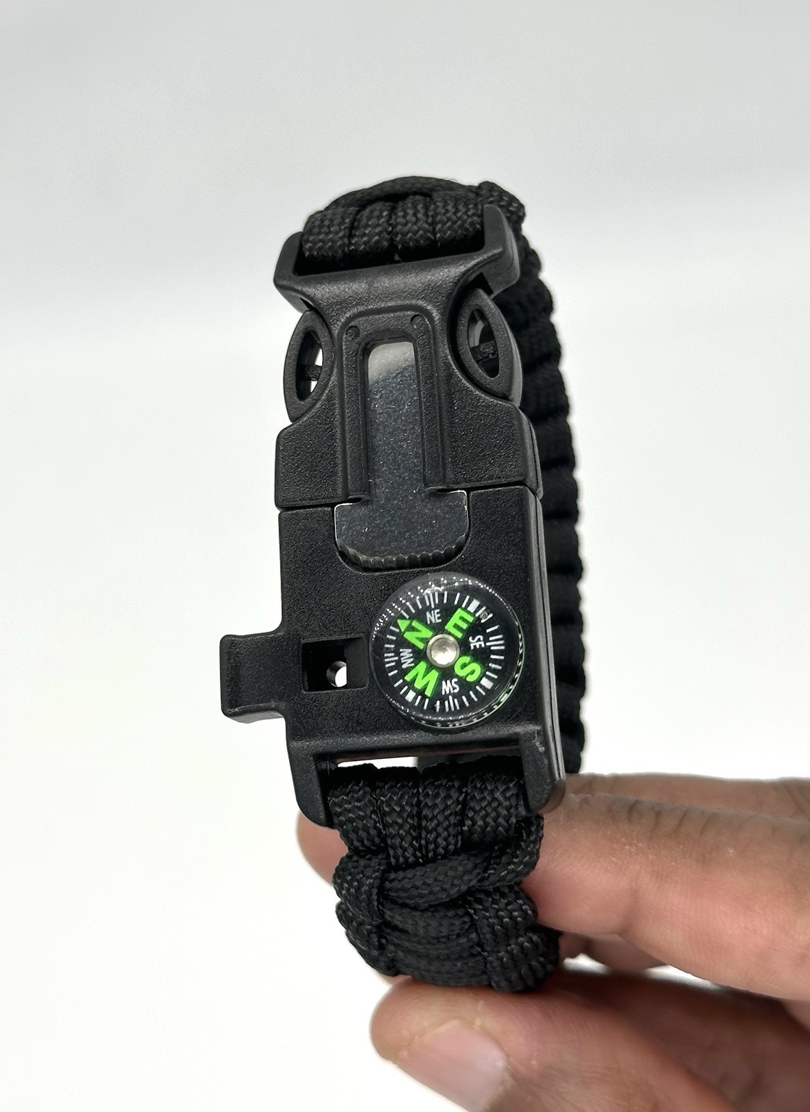 Men’s Tactical Survival Paracord Bracelet For Emergency Set Of 2