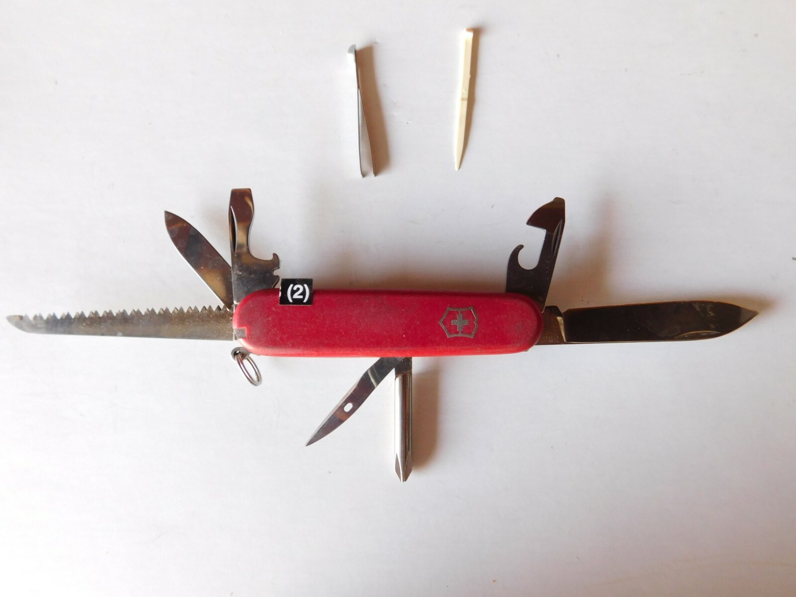 SWISS ARMY KNIFE POCKET 3 1/2 INCH 9 FUNCTION NEVER RE-SHARPEN