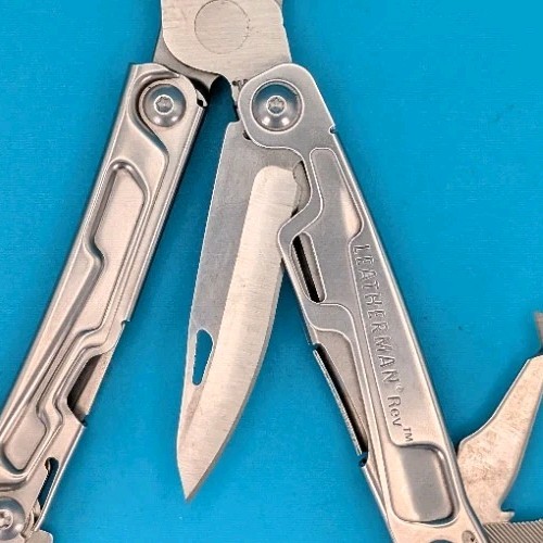 Leatherman Rev 3.8″ Multi-Tool, Stainless!