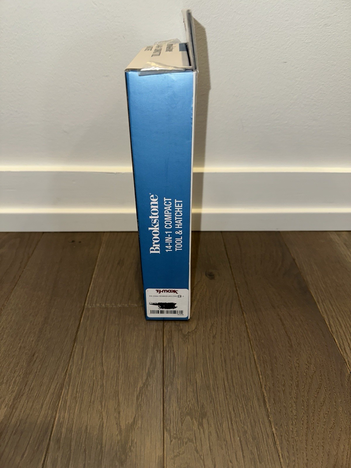 Brookstone 14 In 1 Compact Tool & Hatchet – New