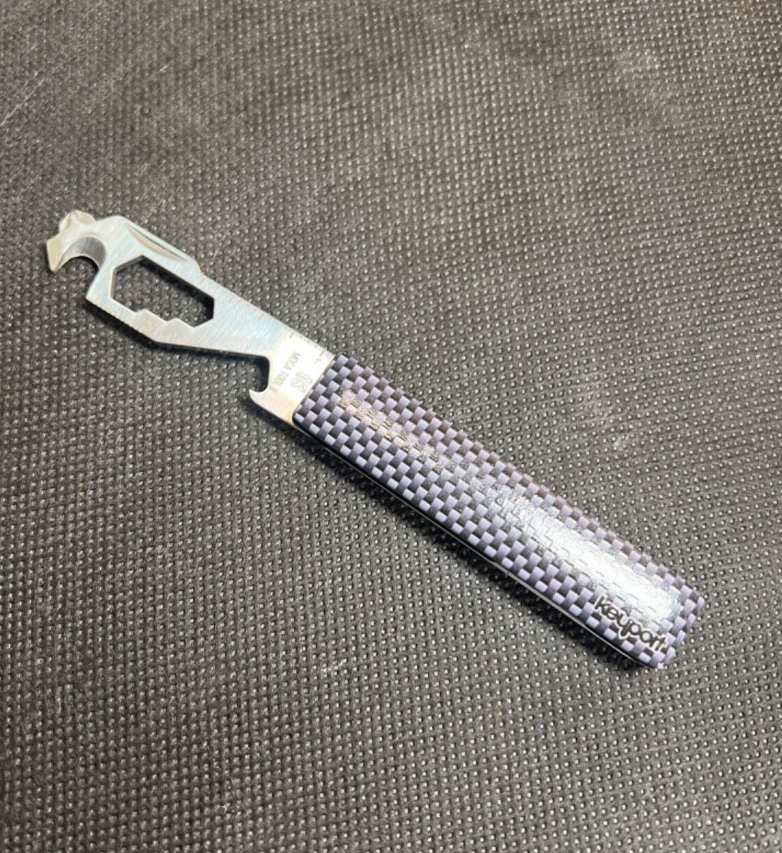 Keyport Everyday Carry Single Stack with Multi Tool and Carbon Scale