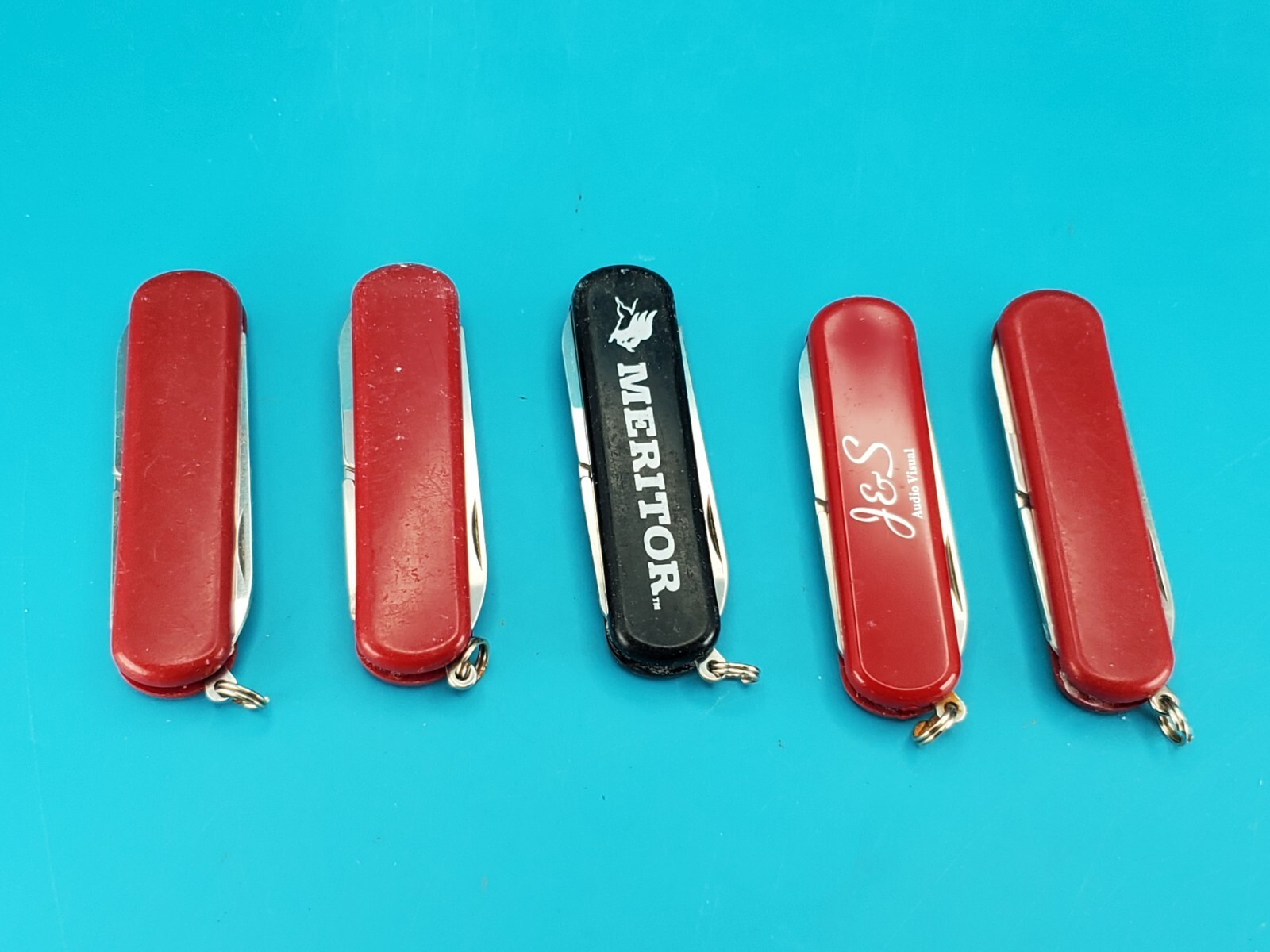 Lot of 5 Wenger Esquire Swiss Army Knife Multi Tools!