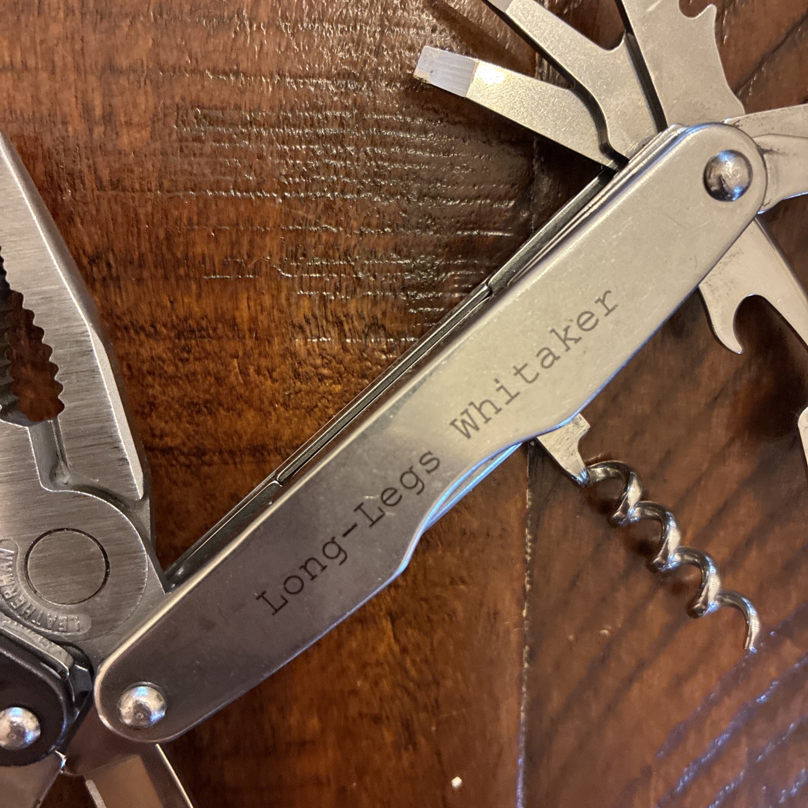 Leatherman Juice CS4 Multi Tool Discontinued Granite Gray Excellent – Read