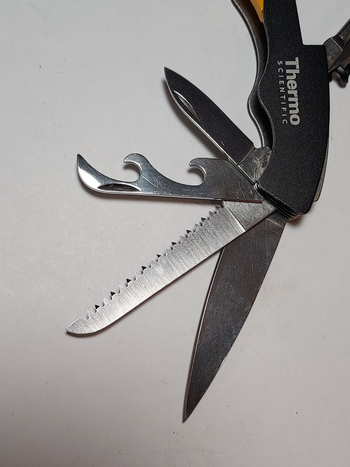 Knife Multi Tool EDC advertising Thermo Scientific – blade, saw, corkscrew