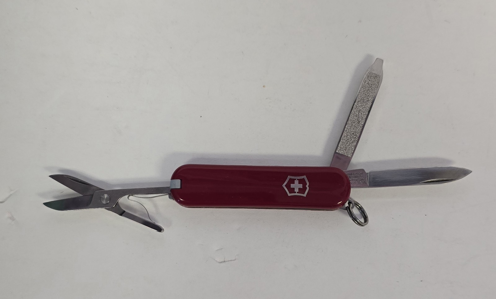 Victorinox Swiss Army Equipped Classic Knife