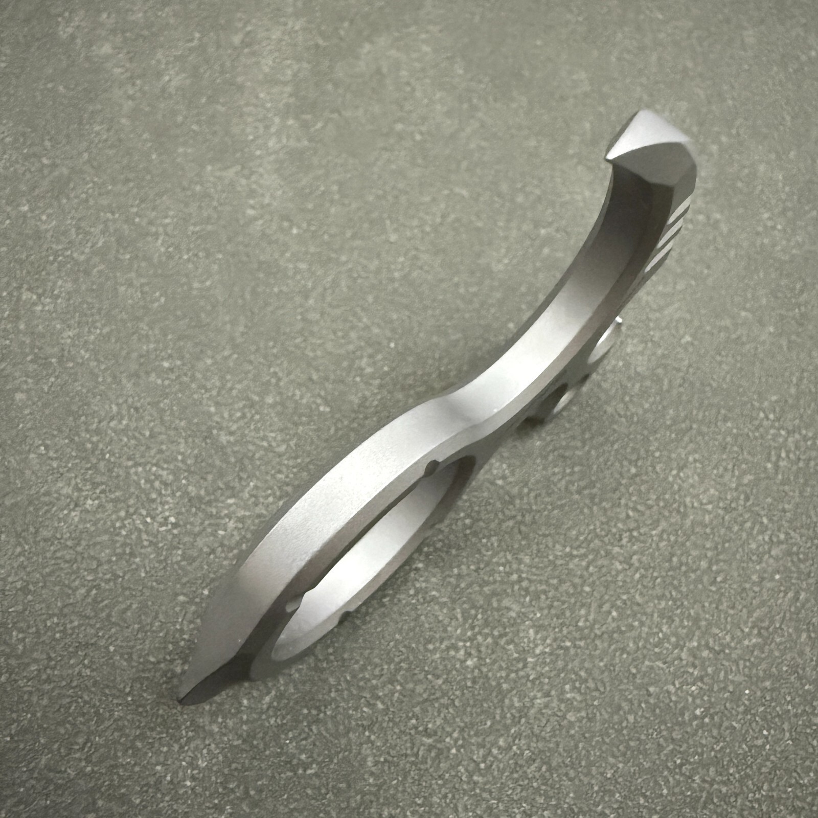 RIHE Design TC4 TITANIUM PRY Bar TOOL Sickle EDC Bottle Opener