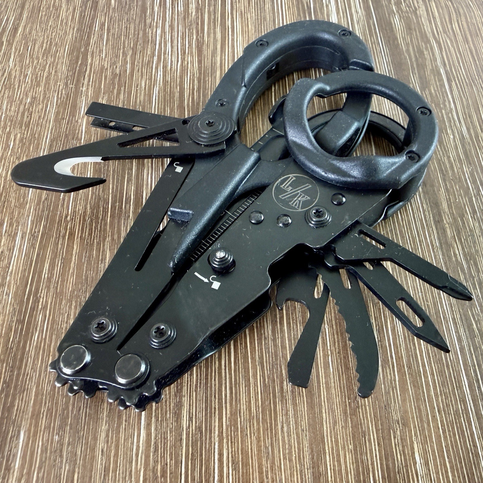 SOG ParaShears tactical emergency shears with a black oxide finish.