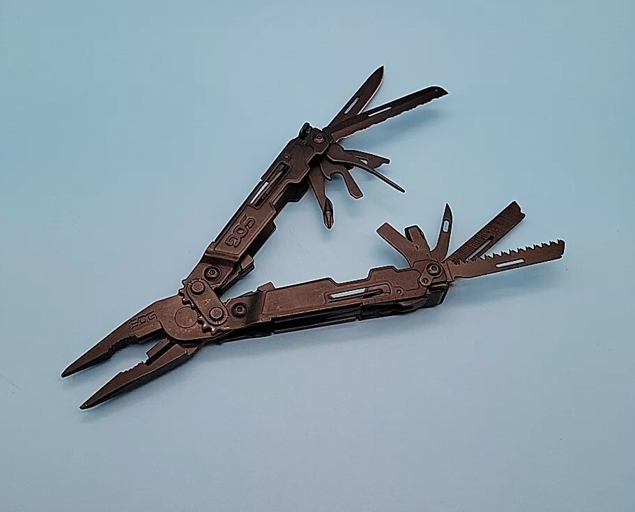 SOG Power Access Deluxe Multi-Tool – Black – Pliers, File, Knife, Screwdrivers