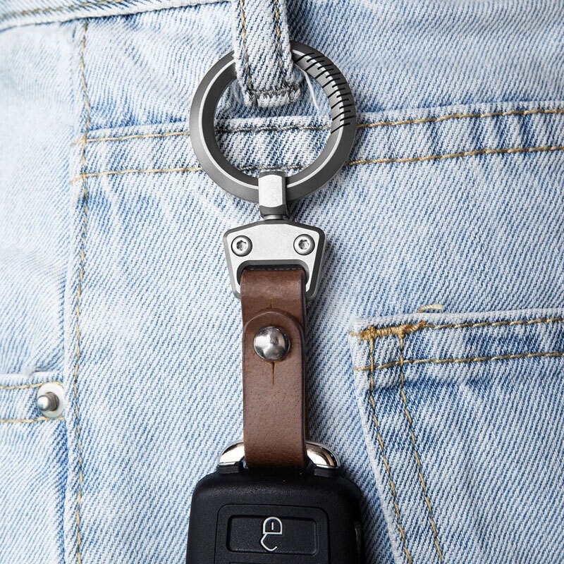 Titanium Alloy + Leather Portable Car Universal Keychain Hanging Buckle Tool EDC