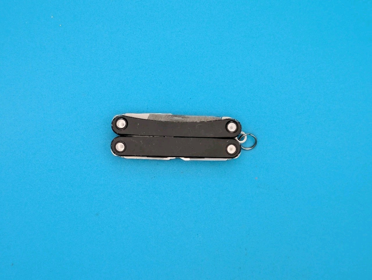 Leatherman SQUIRT PS4 Multi-Tool! BLACK! *broken scissors spring*