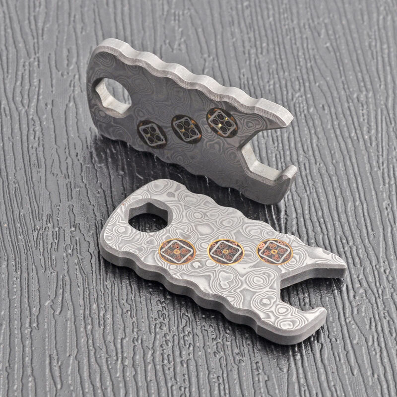 EDC Damascus Steel Multi Tools Card Necklace Wrench Bottle Opener Keychain
