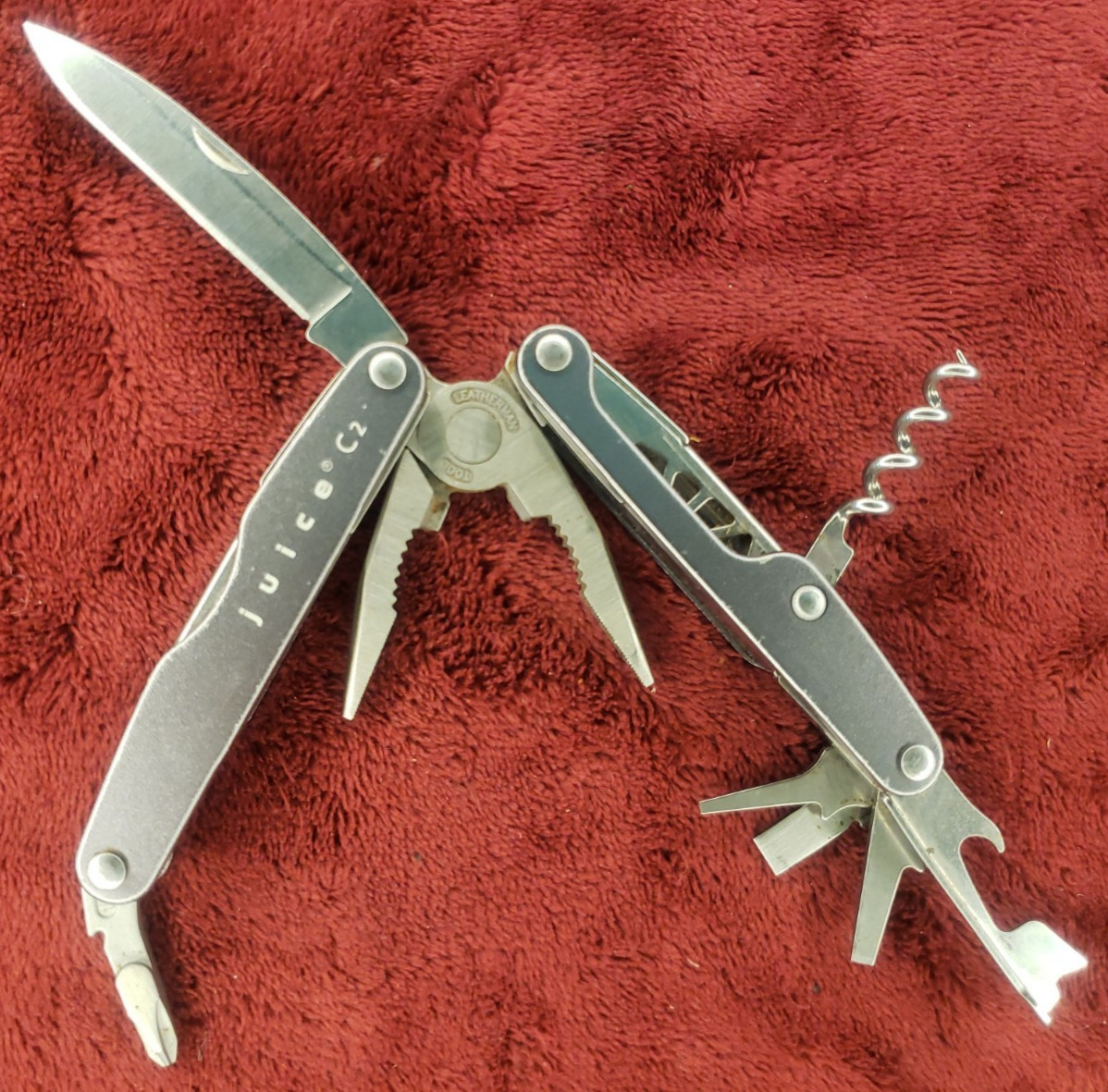🔪 Leatherman Juice C2 Gray Multi-tool read
