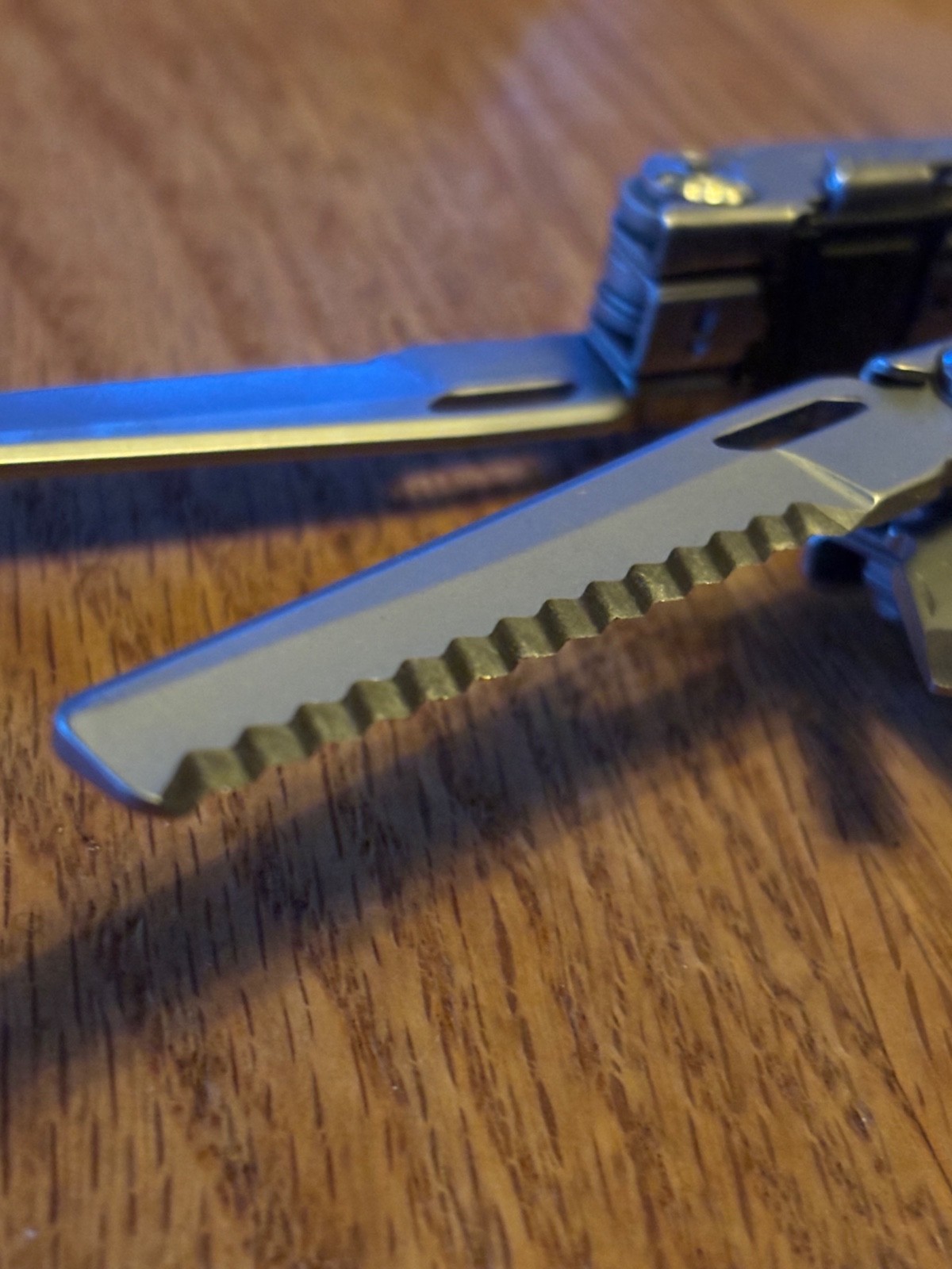 Gerber FLIK fish fisherman multi tool multi-plier super rare and discontinued!
