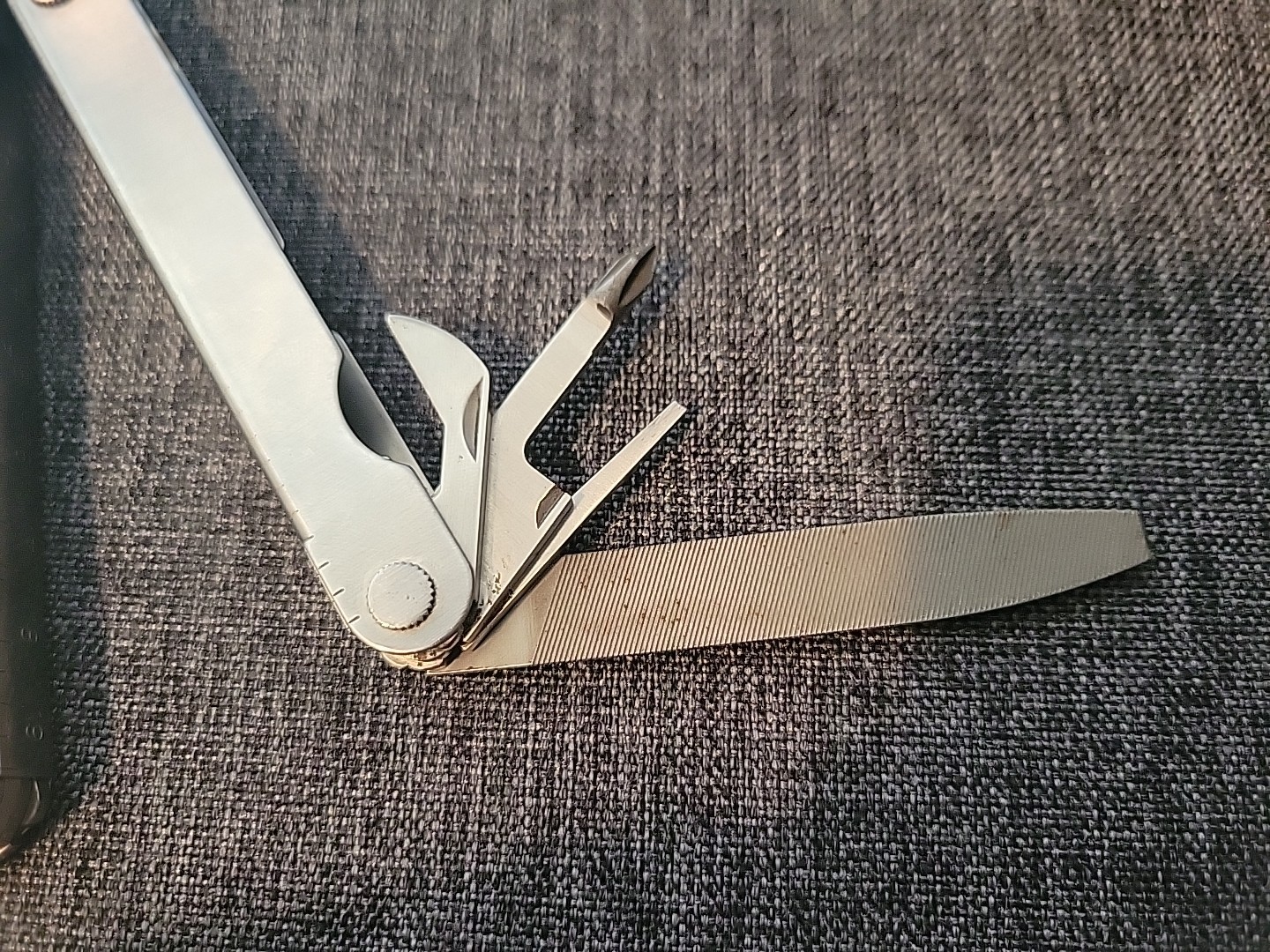 Vintage Original Leatherman Multi-Tool Portland OR TM 1325473 w/ Leather Sheath