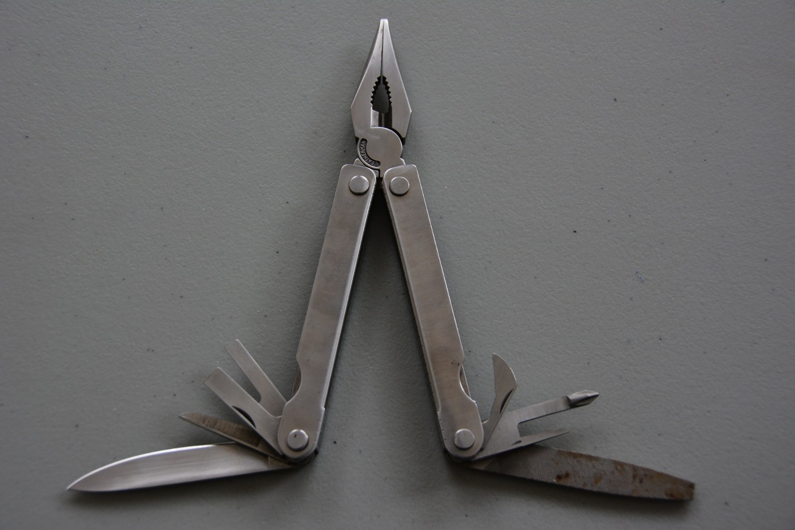 Vintage Leatherman Pocket Survival Tool PST Multi-Tool with Leather Sheath