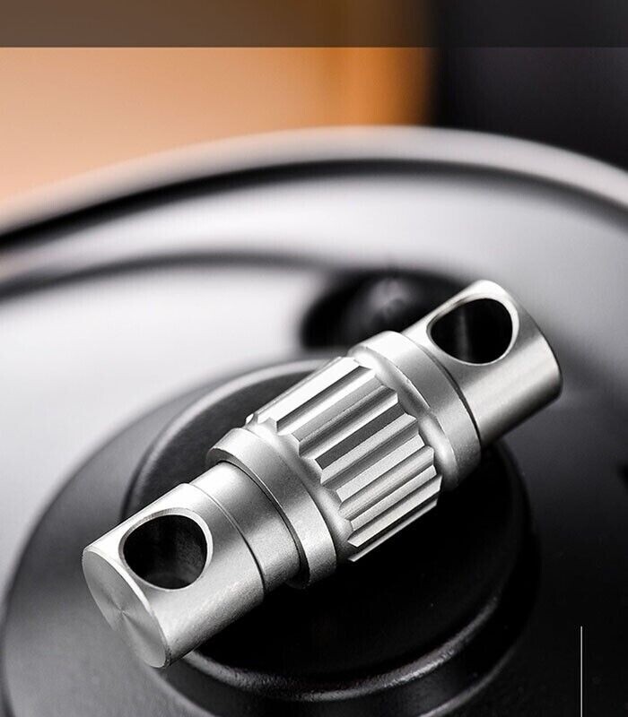 Titanium Quick Release Swivel Keychain EDC Car Key Holder with Double Key Rings