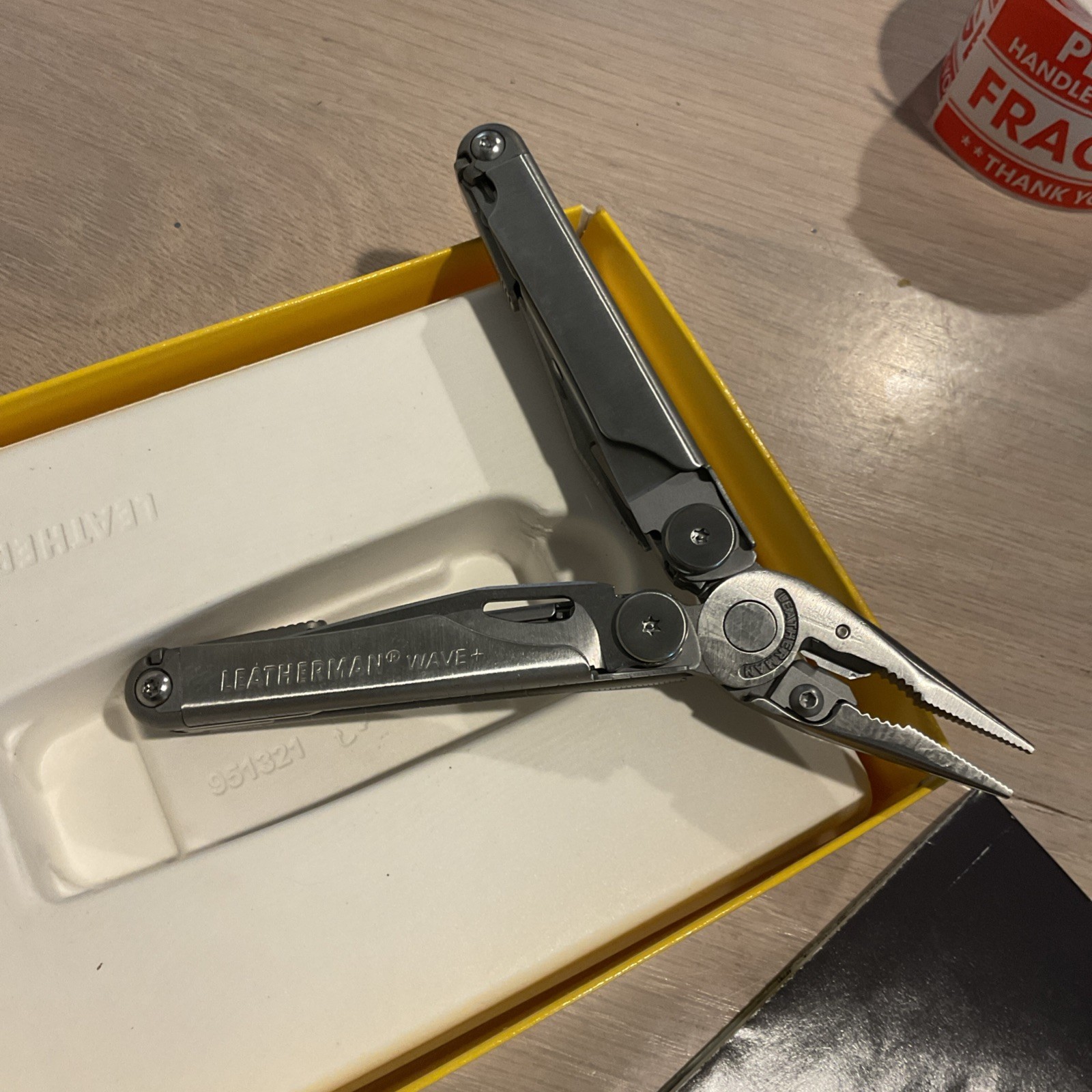 Leatherman Wave Plus 832531 Multi-Tool 18-in-1 Function 832532 Stainless Steel