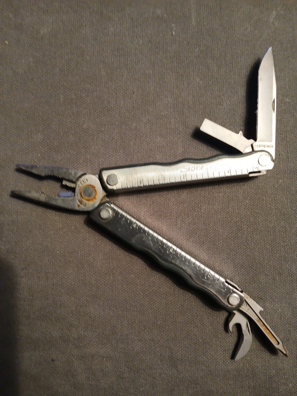 Leatherman Kick Multi-Tool Very Nice! Handy!
