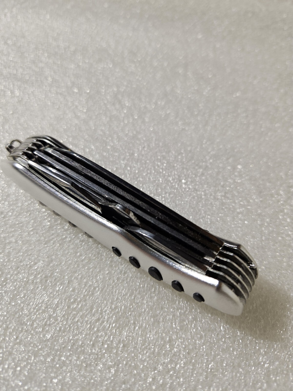 American Mint Multi Tool Scissors Cork Screw File Saw Plain Edge Folding Knife