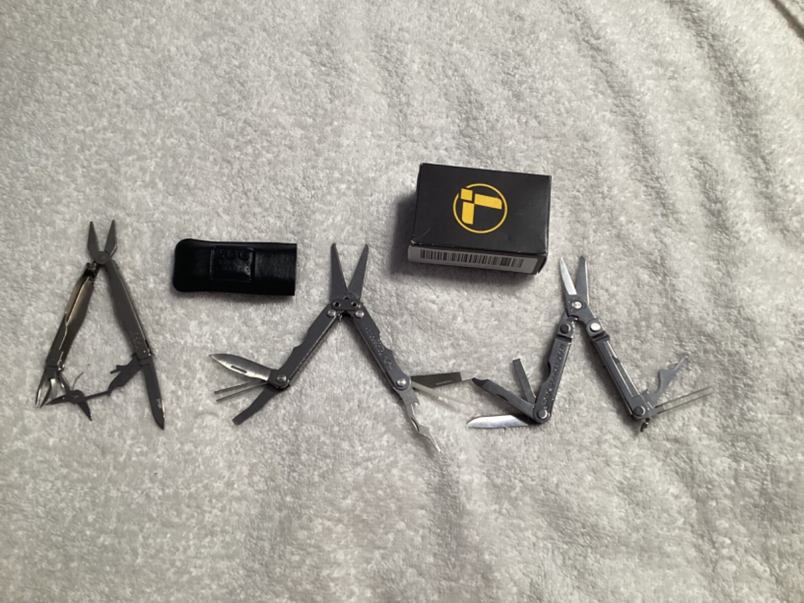 Leatherman Micra, Sog Cross Cut, Buck 350, Multi Tool Lot NEW