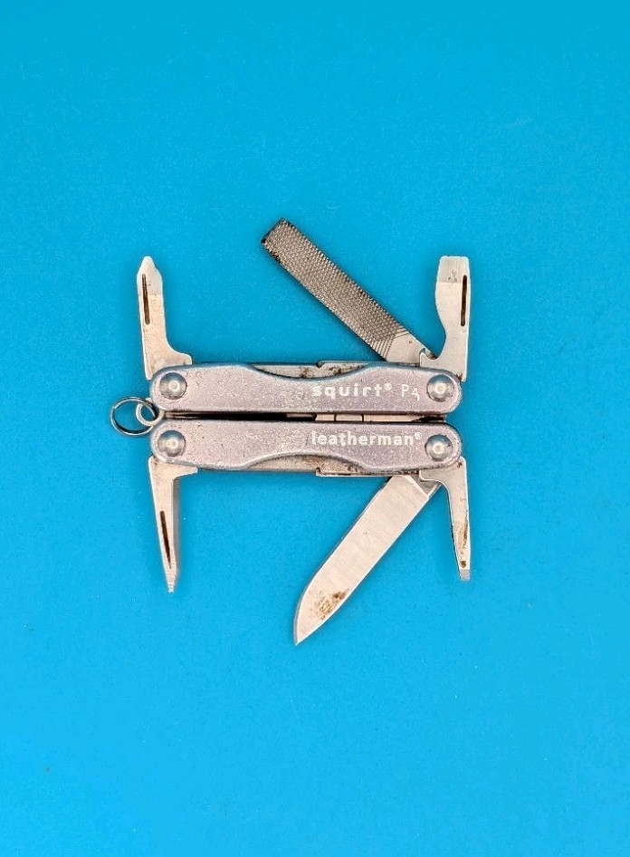 Leatherman Squirt P4 Multi-Tool, Key Ring, Retired, GRAY!