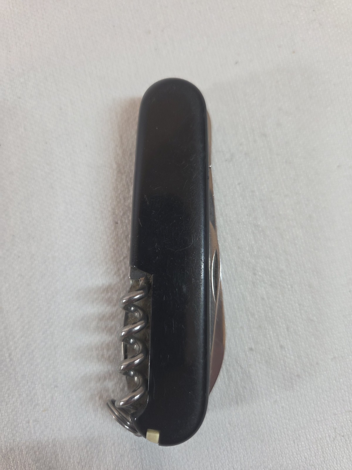 Victorinox Officier Suisse Swiss Army Multi-Tool Black 7 Tools Saw Corkscrew