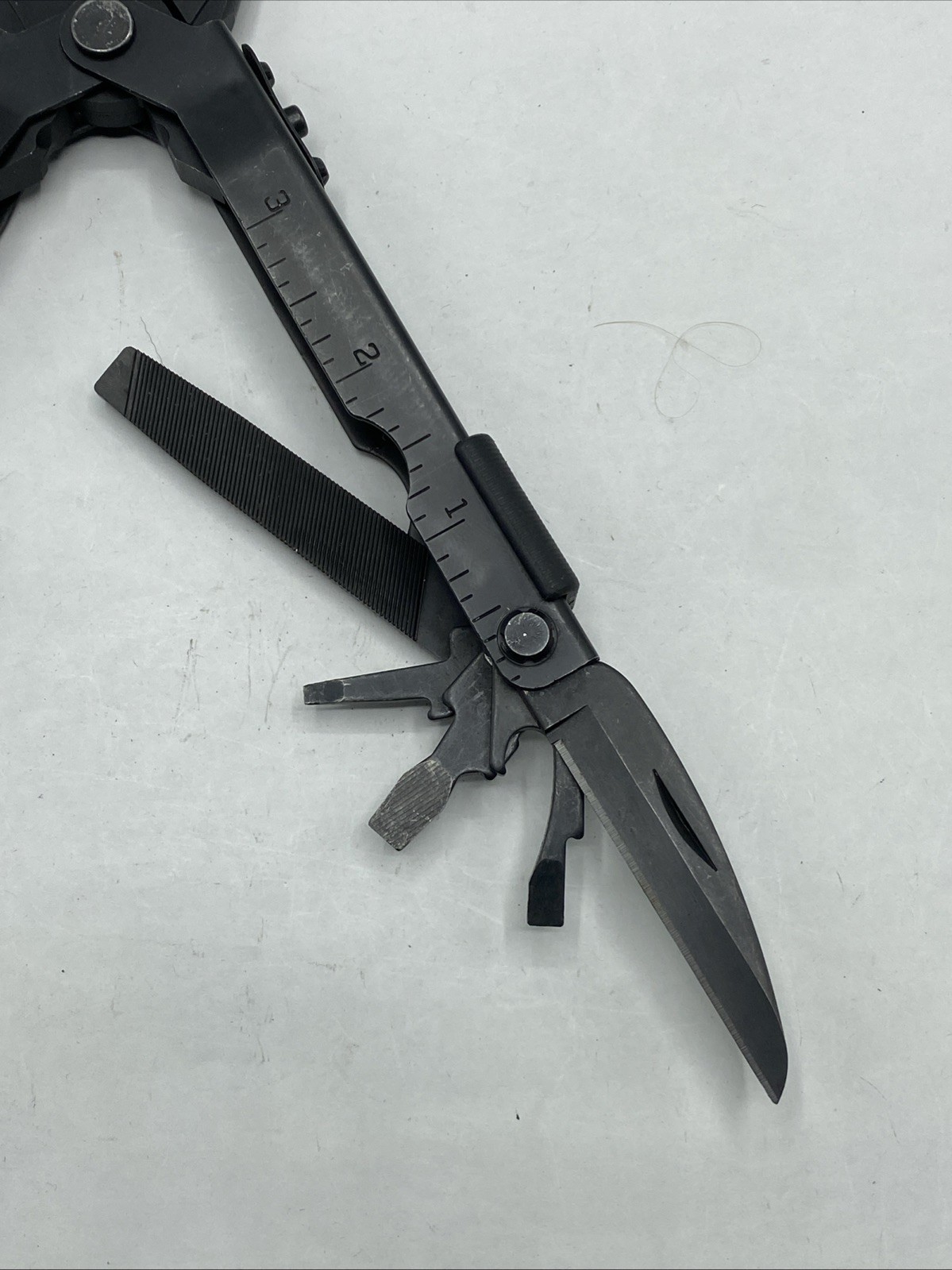 Gerber MP 600, Carbide Cutters, Needlenose with Sheath – Black