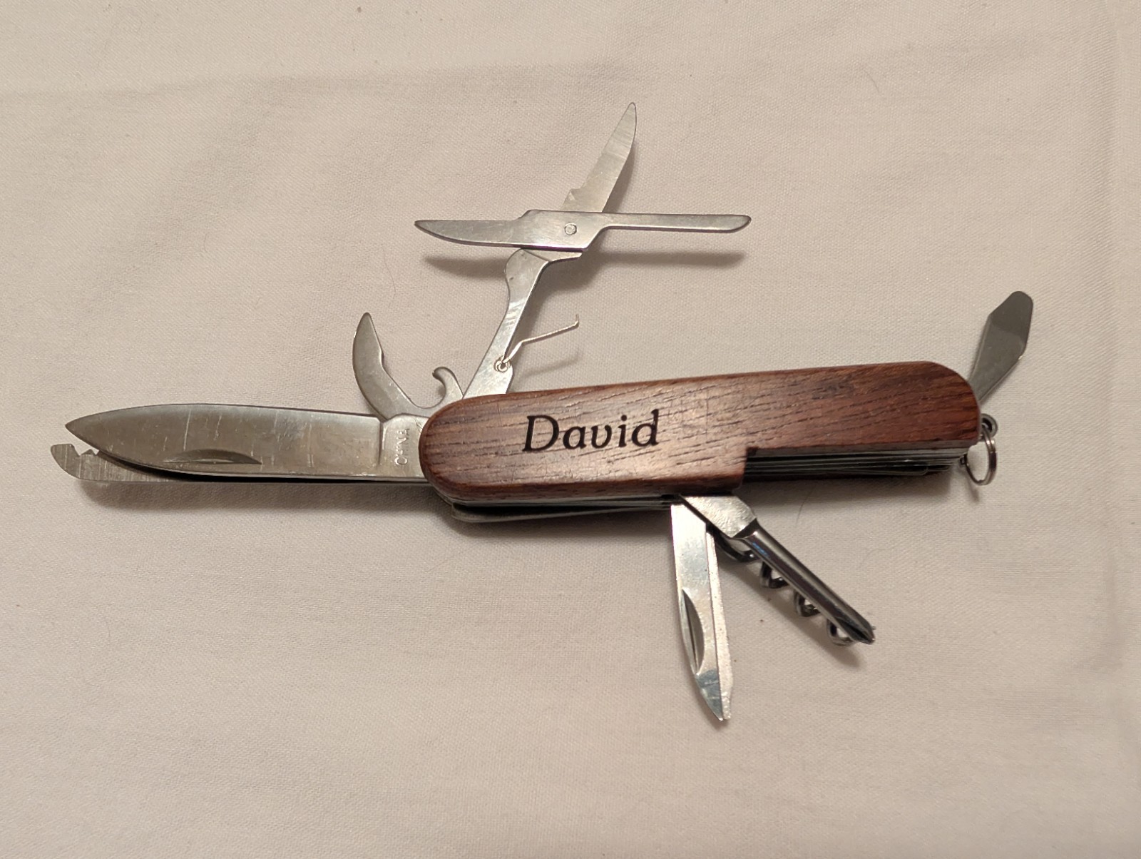 ( 6 knife lot ) Coast, Ozark Trail, Multi-Tool Folding Knives Stainless Steel