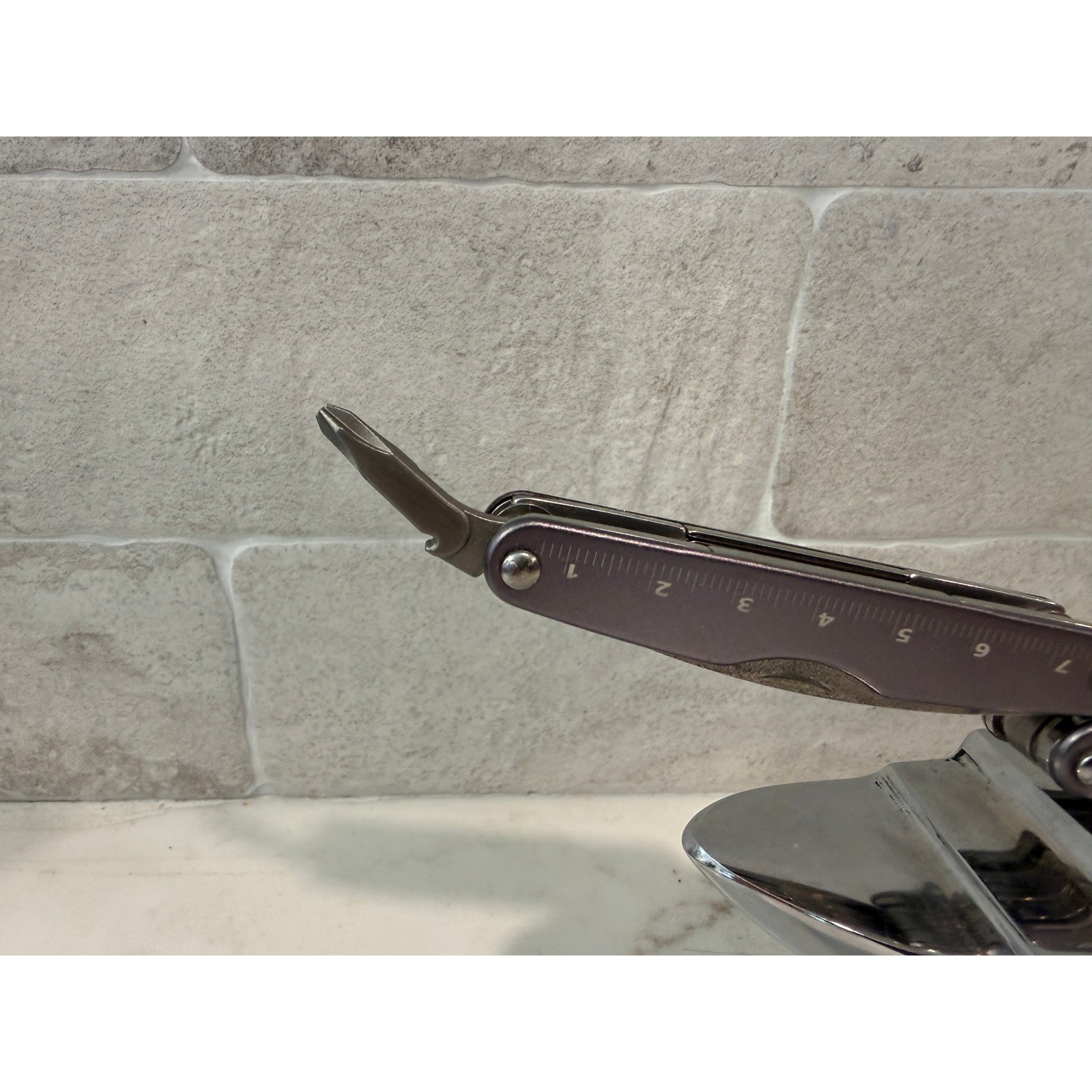 RARE! Leatherman Juice KF4 Multi-Tool Storm Gray Retired Knife Pliers Saw File