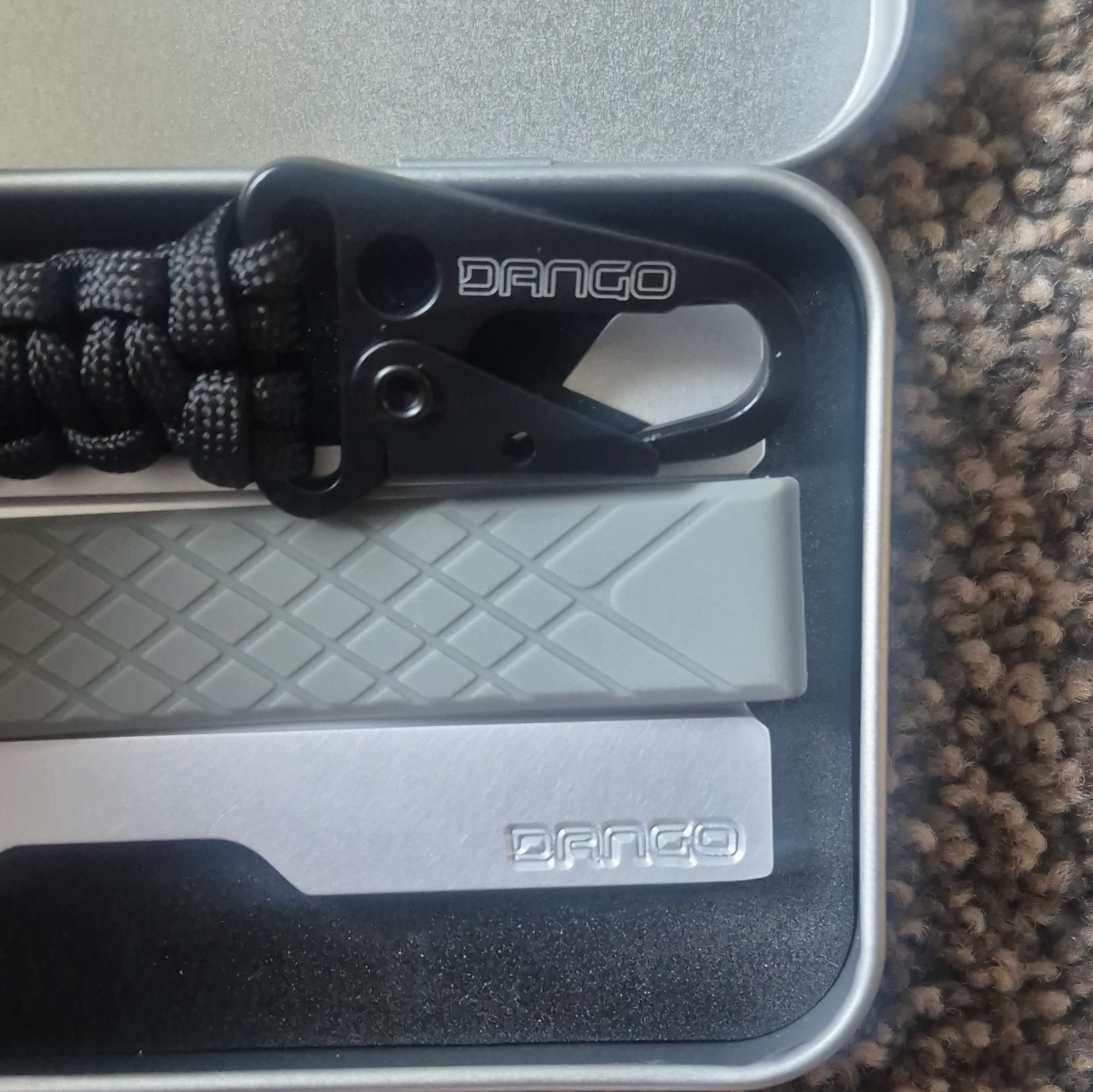 Dango Pocket Knife Multi-Tool Straight Edge 1.5in Gray/Black w/ Lanyard Tin