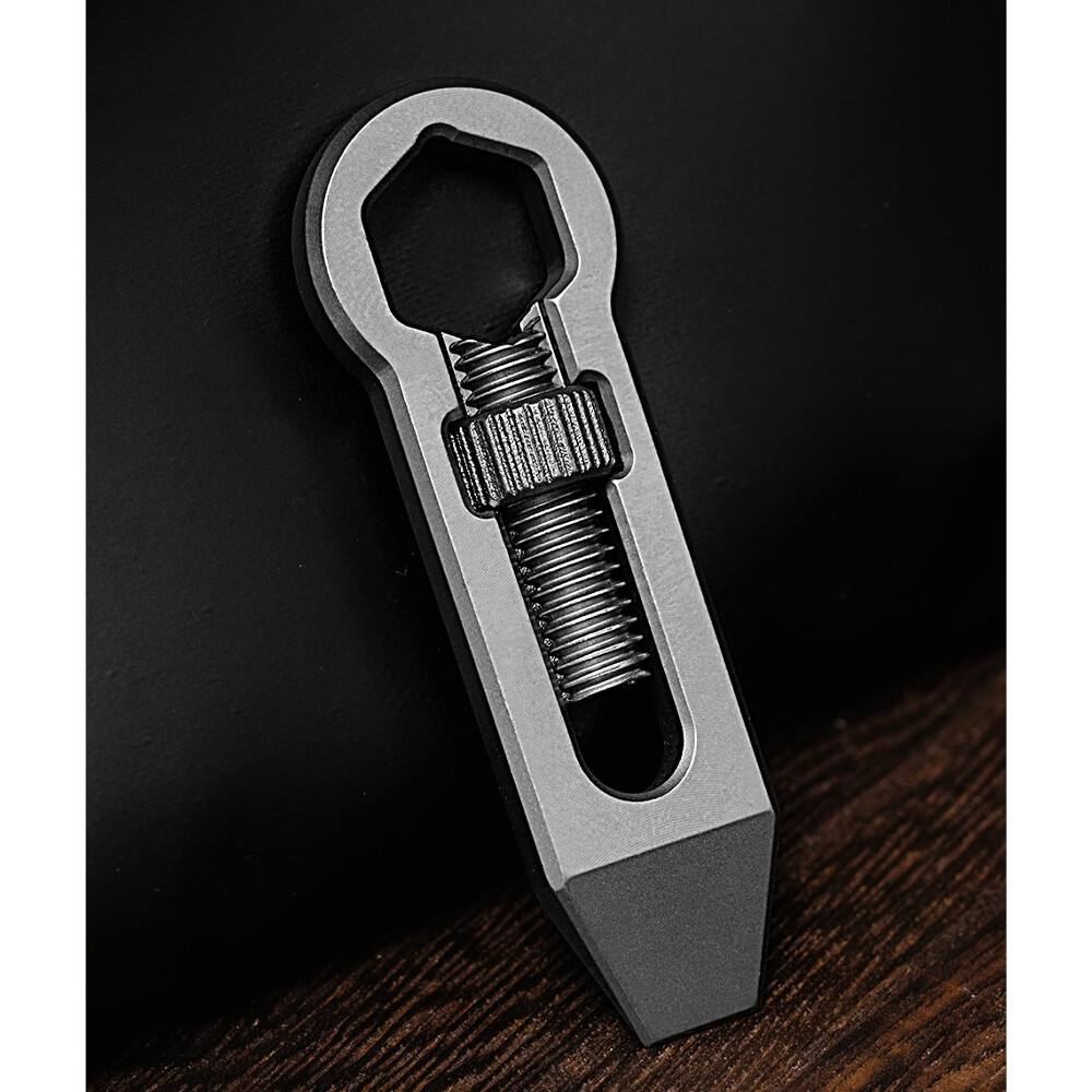 1PC Titanium Alloy Multi Tools Adjustable Wrench Pocket Pry Bar Crowbar Keychain