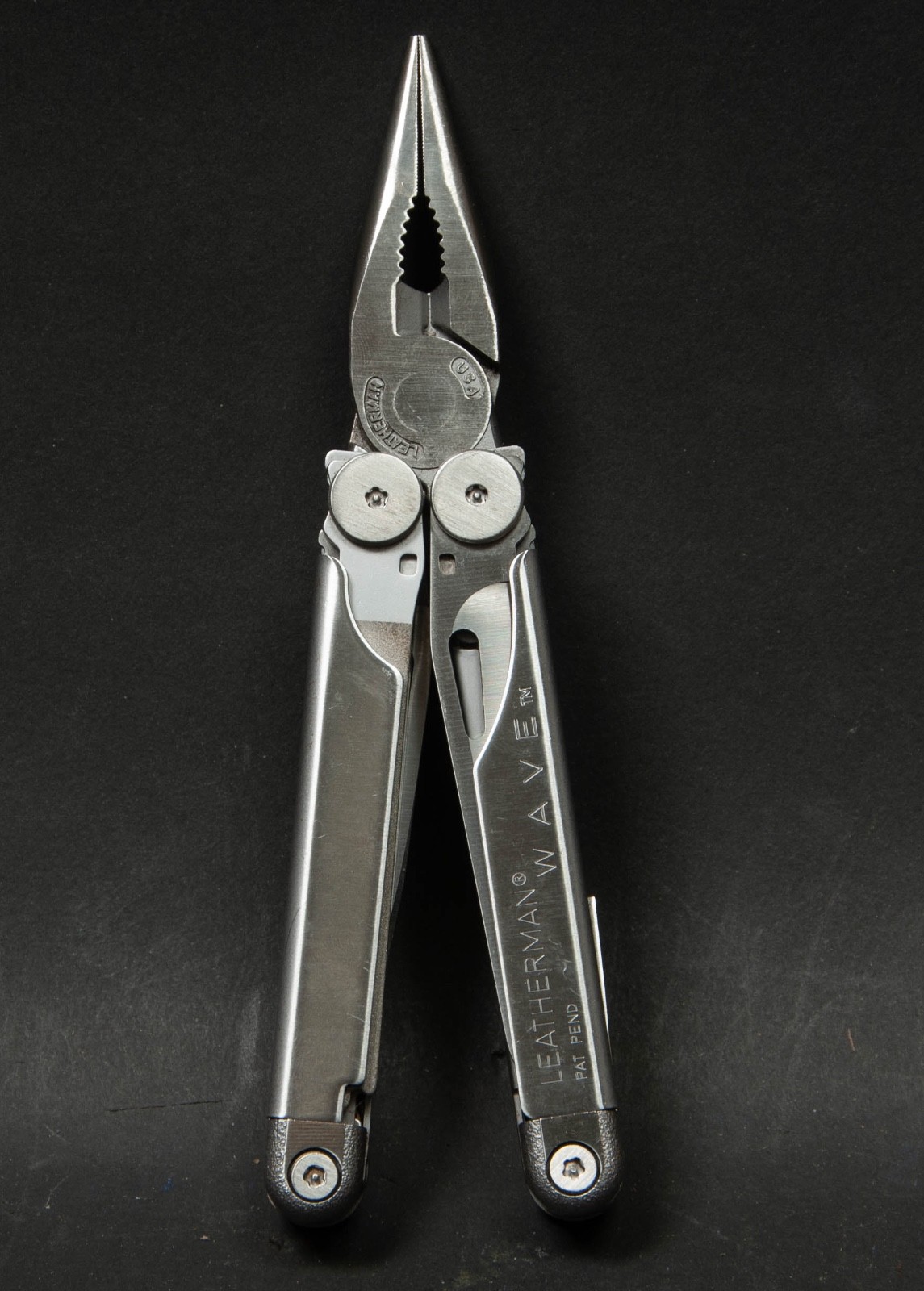 Leatherman Wave Multi Tool & Brown Leather Case Code 0799 Excellent Condition.