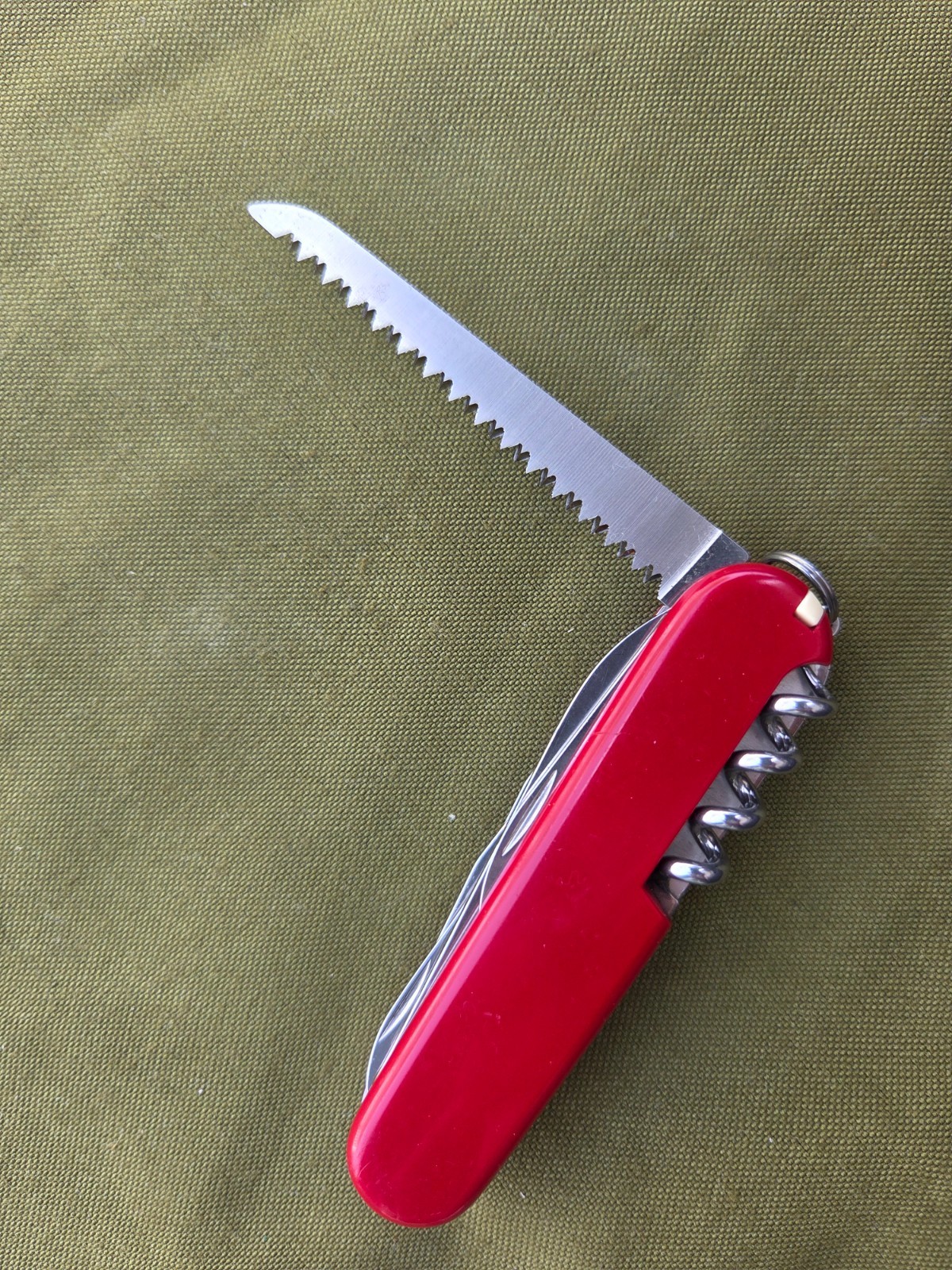 VICTORINOX Angler Swiss Army Knife Huntsman 91mm 4 layers