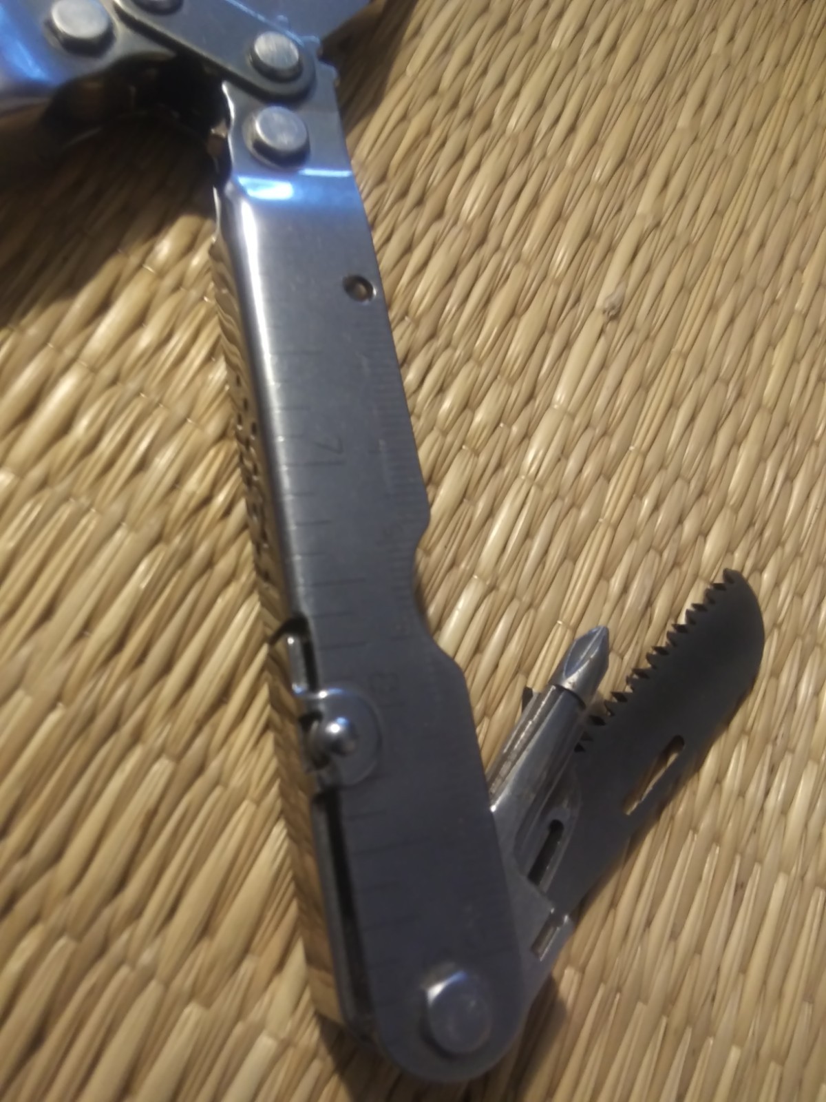 Vintage SOG Tool Original Multi-Tool POWERLOCK PATENT PENDING
