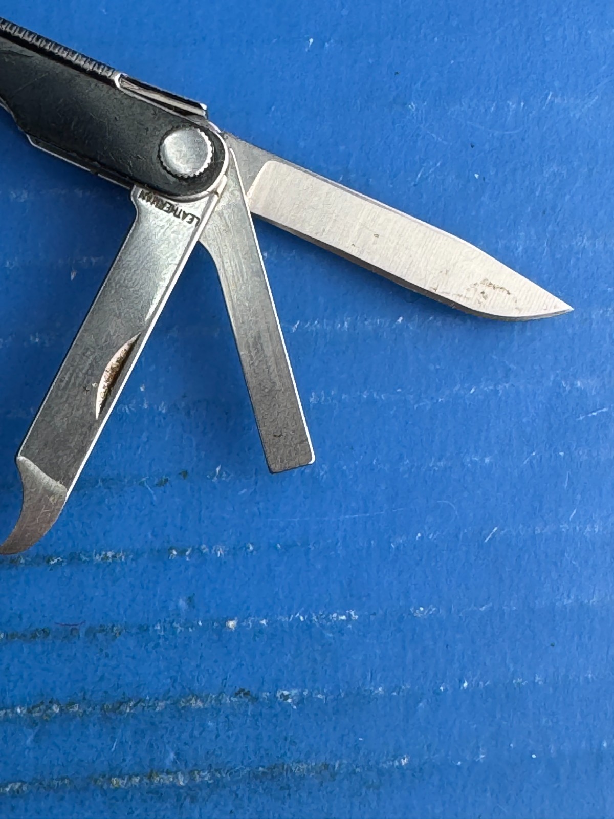 Leatherman Micra 10 in 1 Multitool Anodized Aluminum – Black