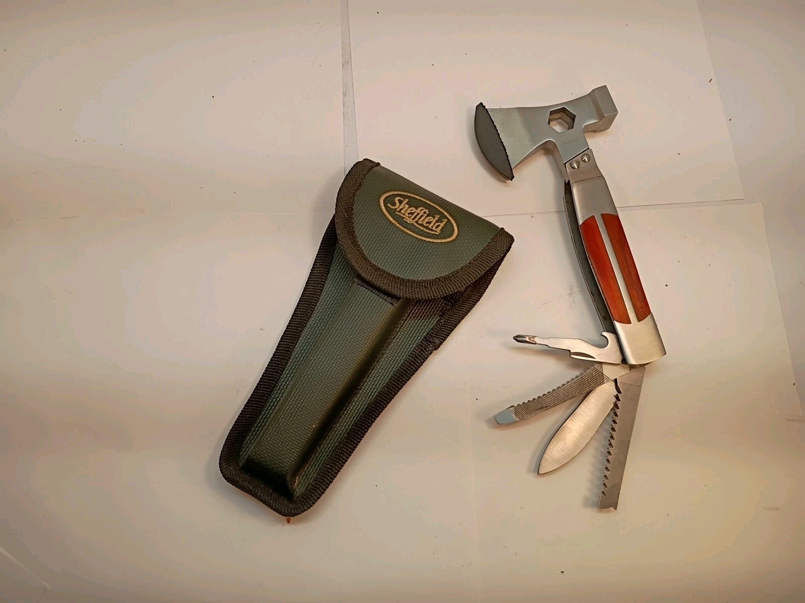 Sheffield 7077 Stainless Hatchets / Axe Multi Tool Saw Blade / Folding Knives.