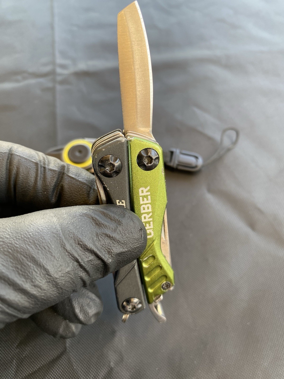 GERBER Dime Multi Tool & Keychain Knife Green Lanyard Zipper Pull L@@K L@@K!