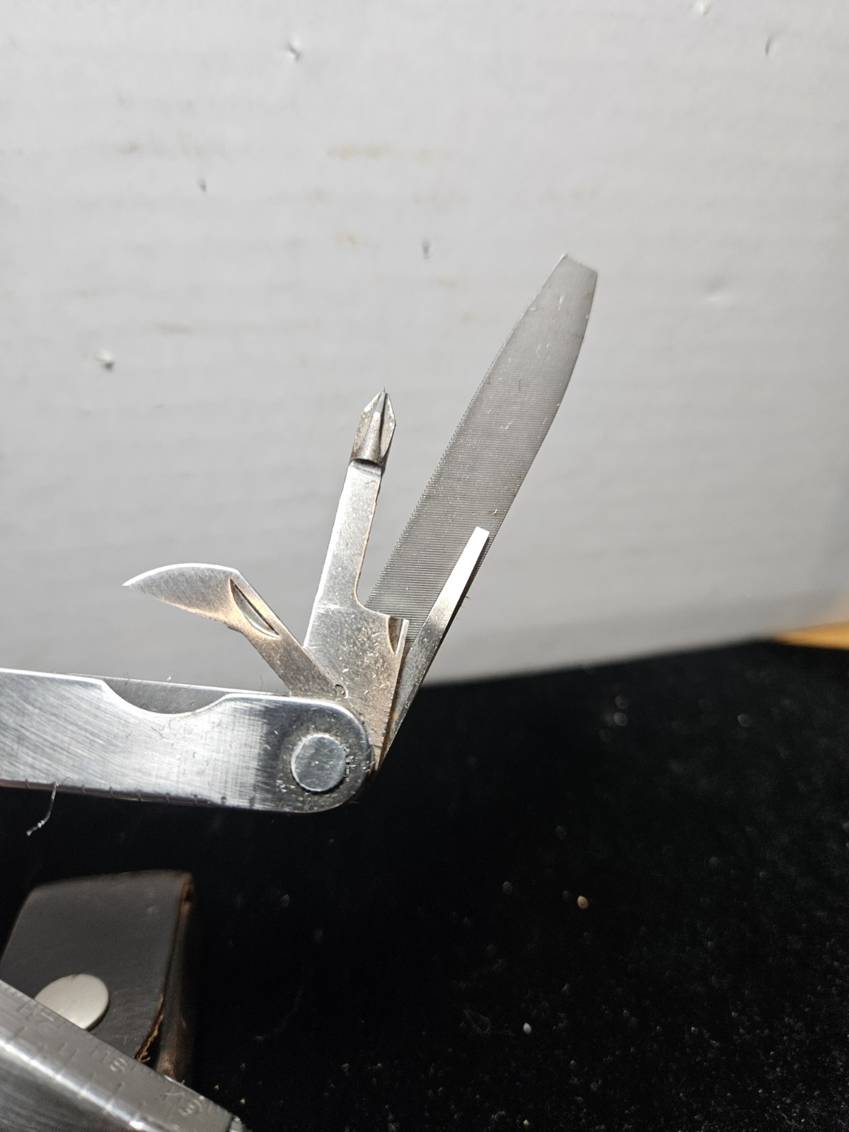 Vintage Leatherman Original PST “Marlboro Country Store” Multi-Tool w/ Sheath