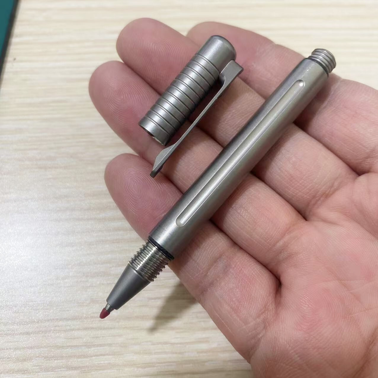 New EDC Titanium Alloy Signature Pen Outdoor Mini Writing Multi Tool Pen Gift