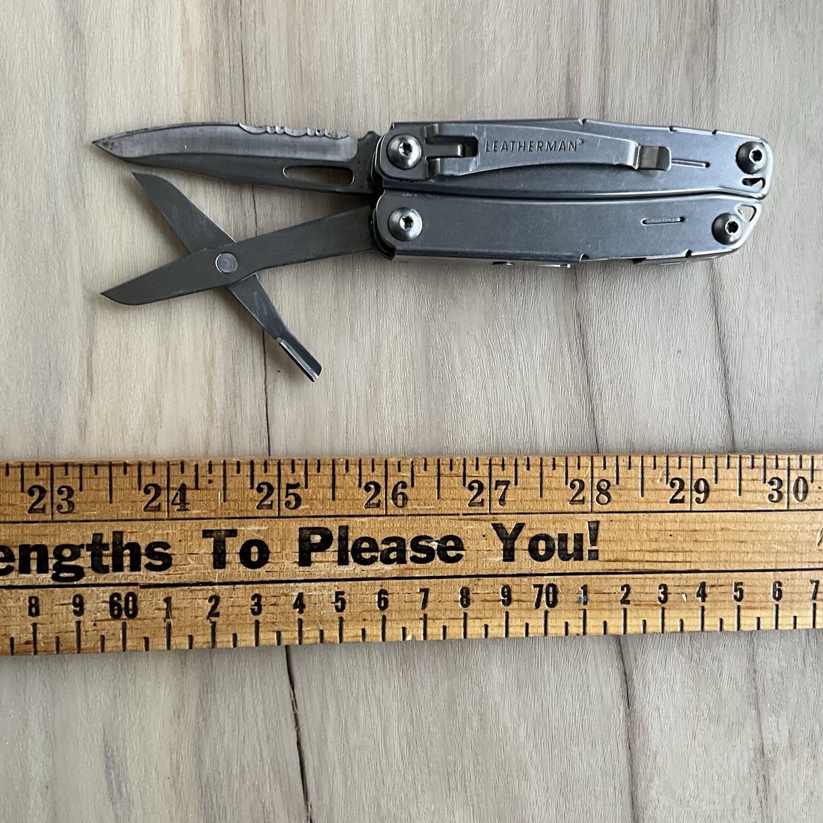 Leatherman Wingman Multi Tool Date Code 1016 (Aug 2014) Good Condition