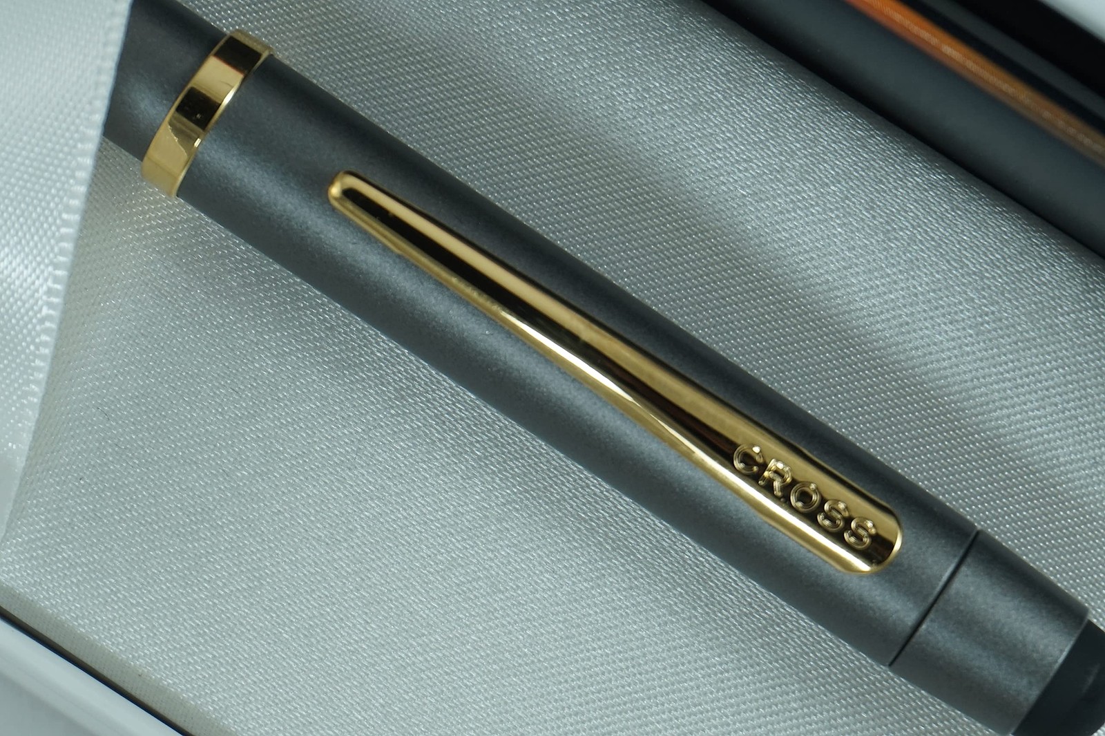 Tech3+ with Sophisticated Brushed diamond pattern finish Barrel & interchange…