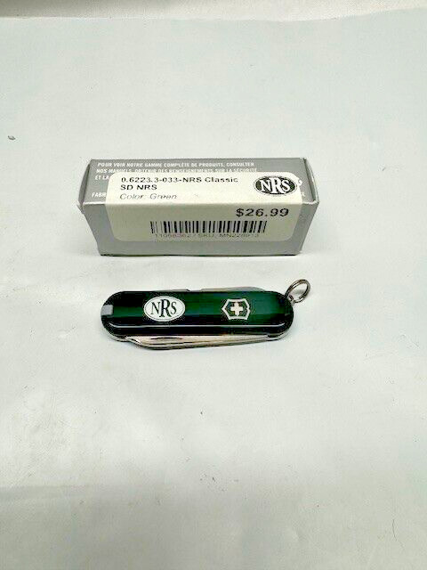 Victorinox Swiss Army Knife 0.6223.3-033-G-NRS Classic -GREEN *New Box Damage