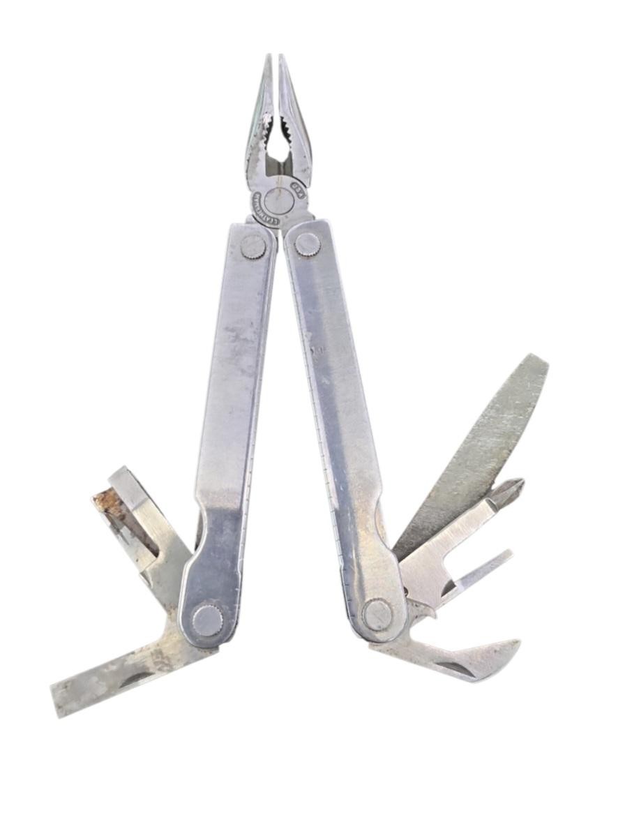 Leatherman Multi-Tool 1325473 w/ Leather Case! (AZP029979)