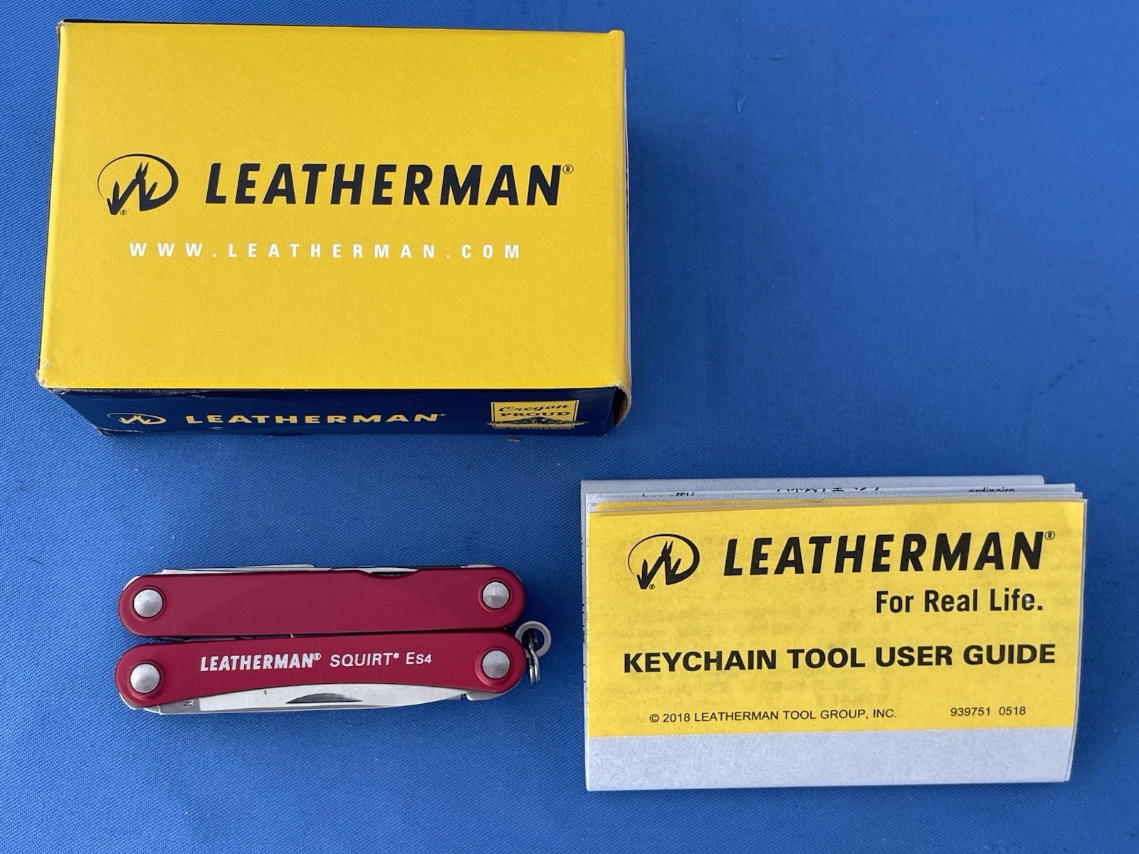 Leatherman Squirt ES4 Multi Tool Knife Wire Stripper New In The Box Red