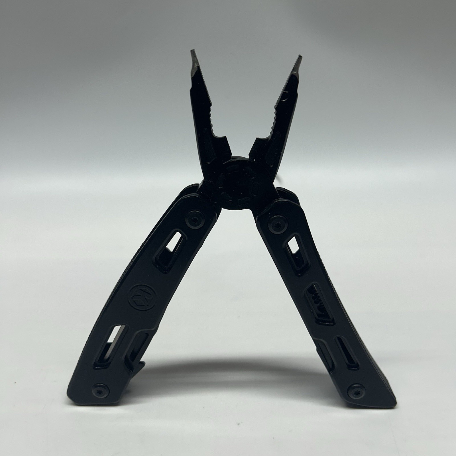 Kobalt Multi-Tool Versatile 14-in-1 Black Stainless Steel Folding Tool Pliers