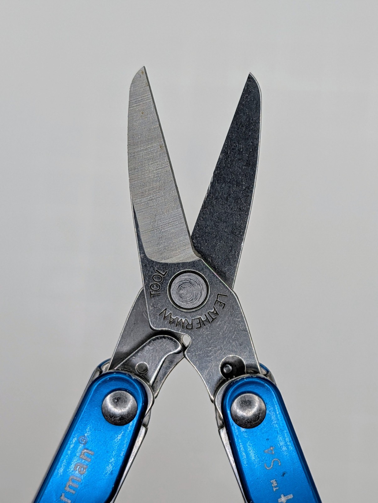 Vintage Leatherman Squirt S4 Multi-Tool, Key Ring, Retired, Blue Anodized
