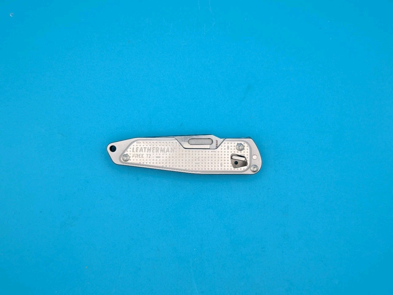 Leatherman FREE T2 Pocket Knife Multi-tool!