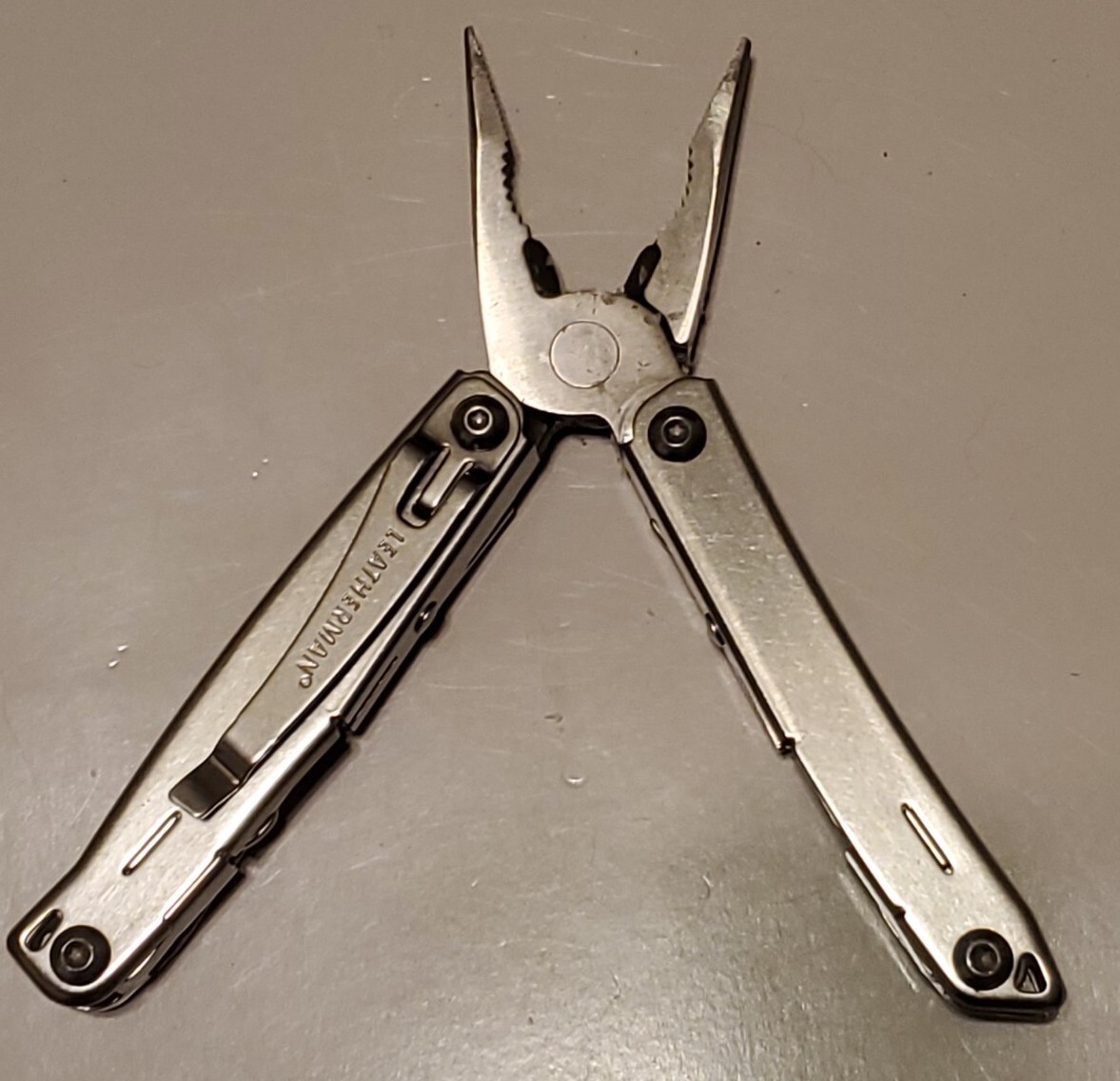 Leatherman Wingman Multi-Tool With Pocket Clip 420HC Stainless Steel LM55