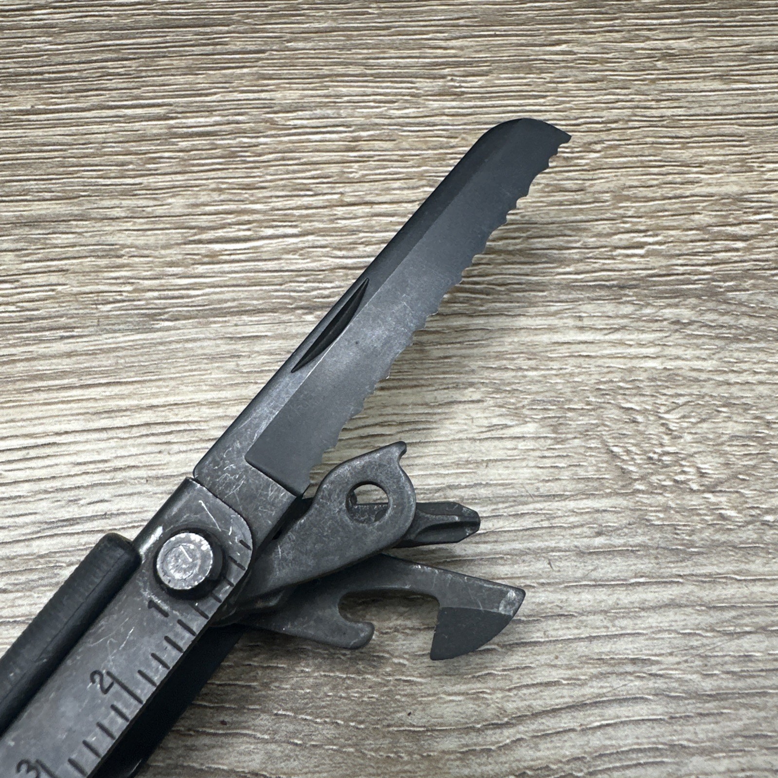 Gerber MP600 Multi-Plier 600 Multi-Tool – Black