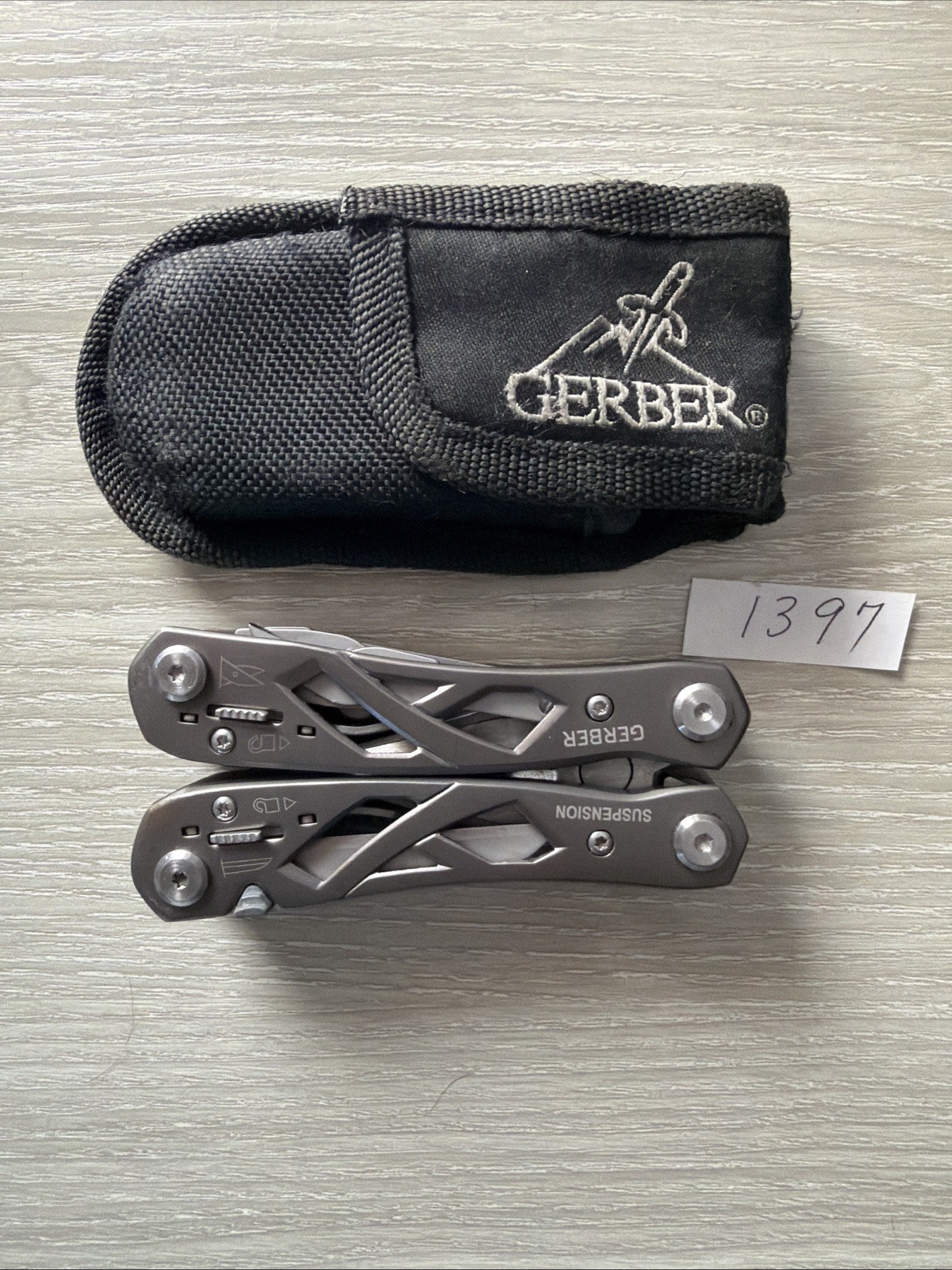 Gerber Suspension Multi Tool Pliers Inc Sheath Pre-owned Good Condition